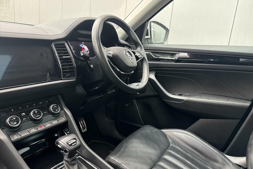 Skoda Kodiaq Kodiaq 2.0 Tdi 200Ps Laurin Klement 7 Seats White #2
