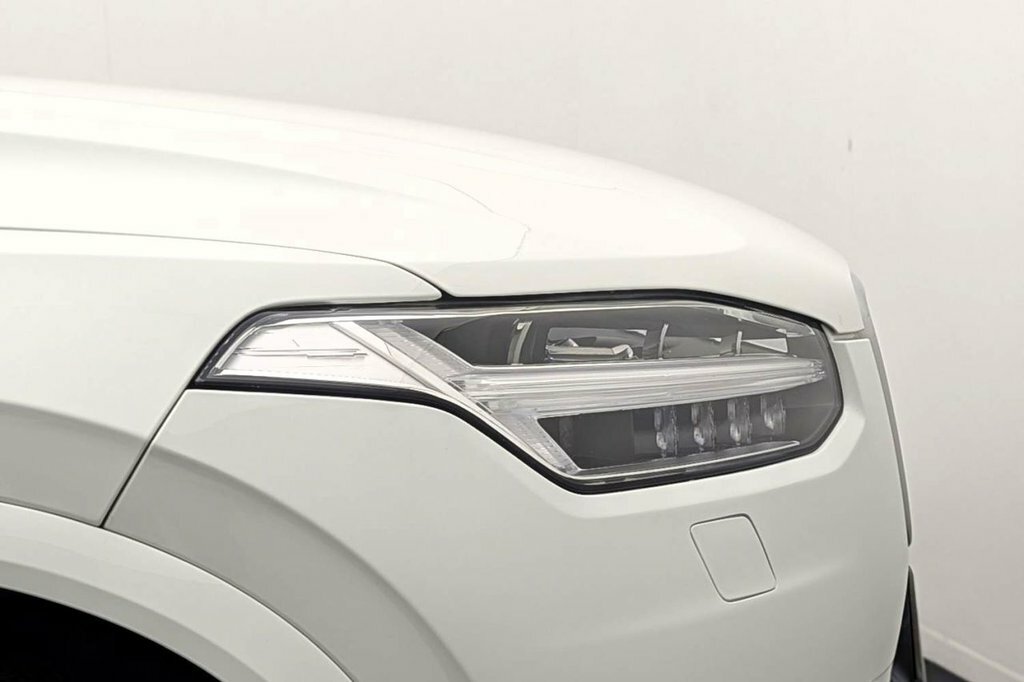 Volvo XC90 2.0 D5 Powerpulse Momentum Awd 231 Bhp Silver #44