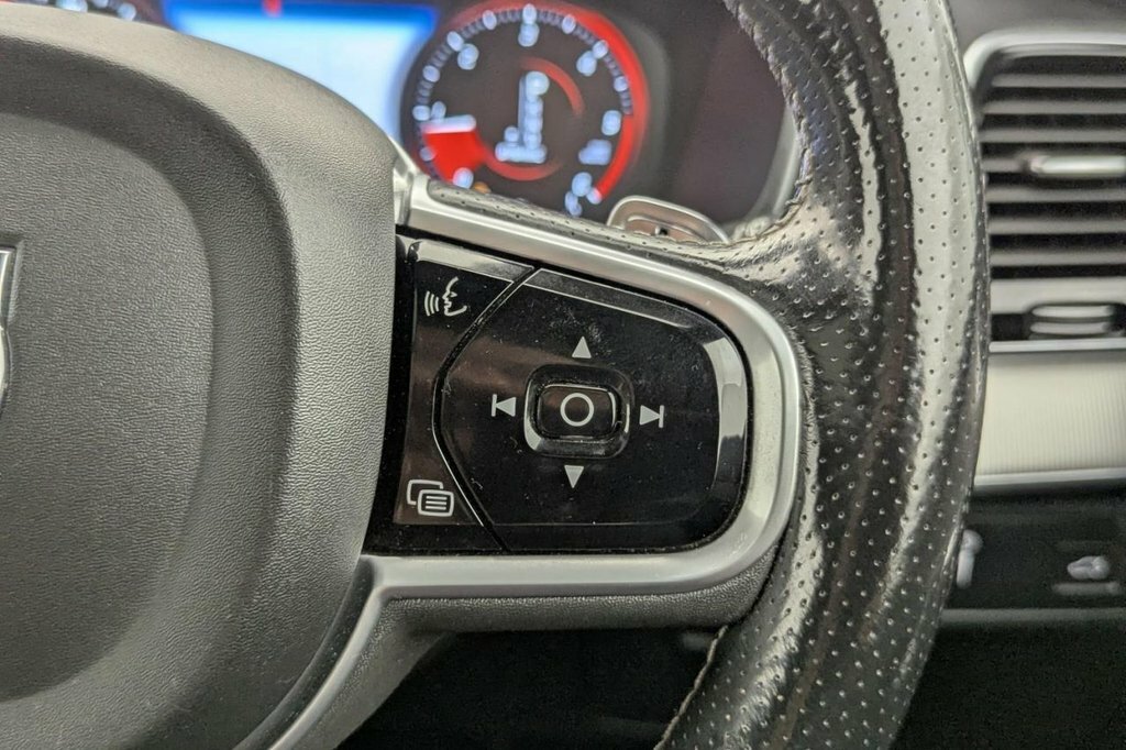 Volvo XC90 2.0 D5 Powerpulse Momentum Awd 231 Bhp Silver #39