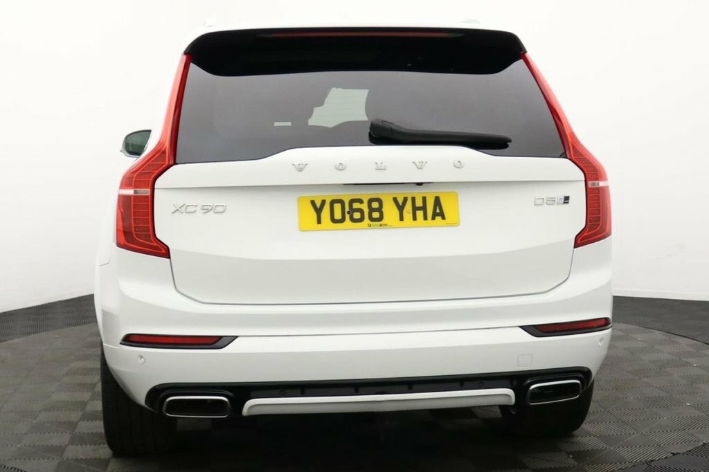 Volvo XC90 2.0 D5 Powerpulse Momentum Awd 231 Bhp Silver #5