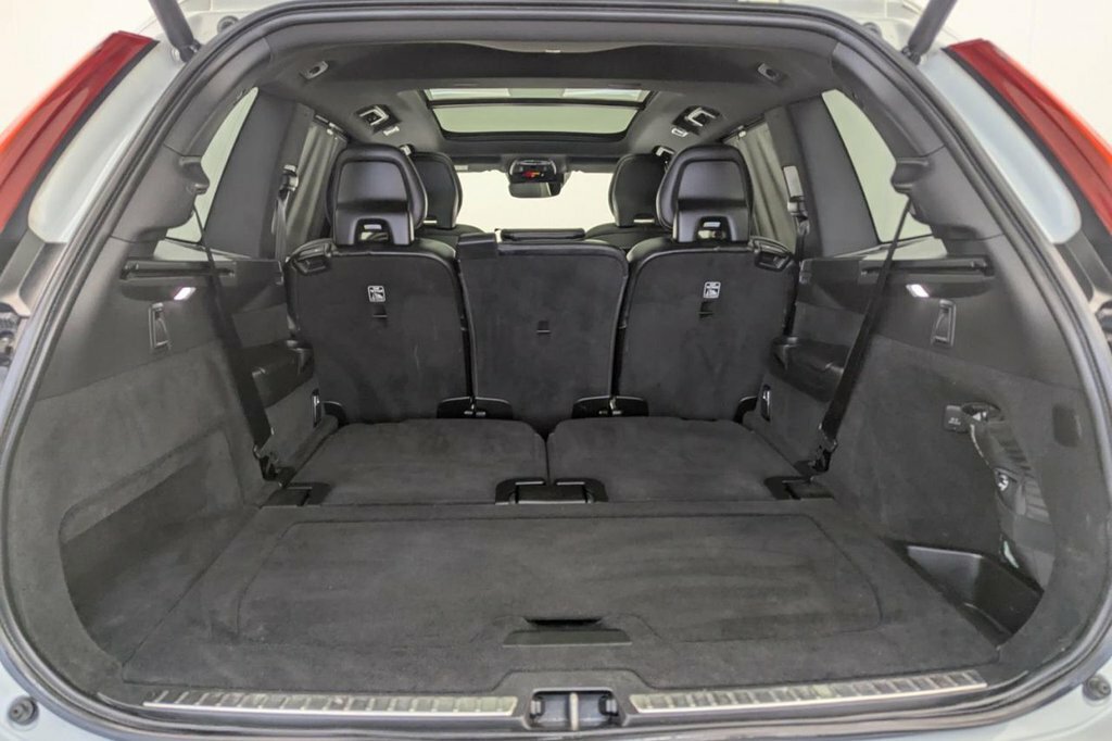 Volvo XC90 2.0 D5 Powerpulse Momentum Awd 231 Bhp Silver #22