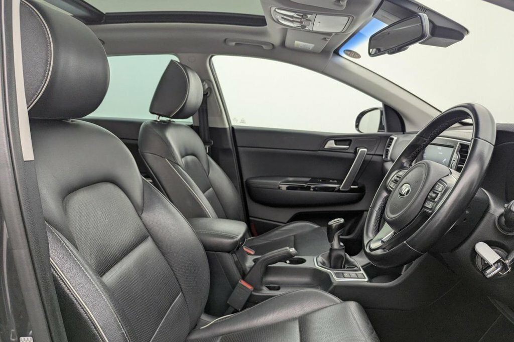 Kia Sportage 1.7L 3 NU67BZL Silver #3