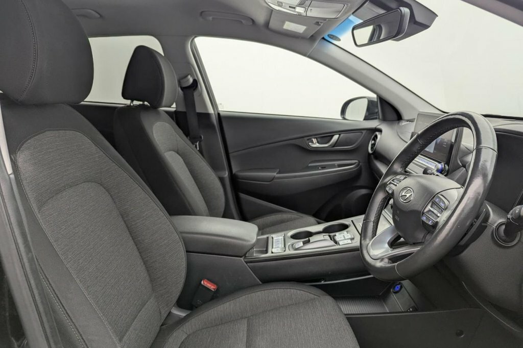Hyundai Kona Suv Black #3