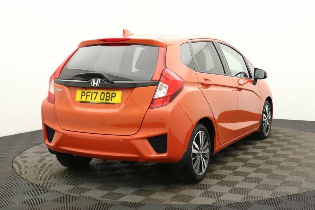 Honda Jazz 1.3L Ex Navi PF17OBP Orange #4