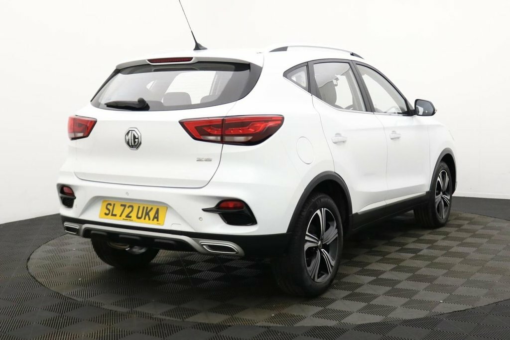 MG ZS 1.5L Excite White #4