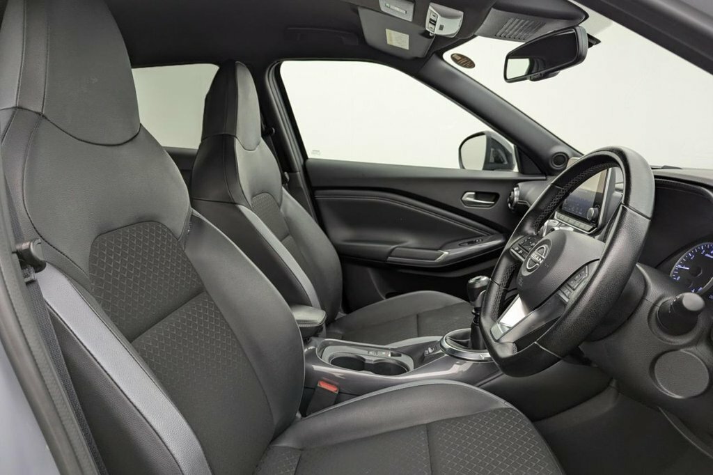 Nissan Juke 1L N-connecta Grey #3