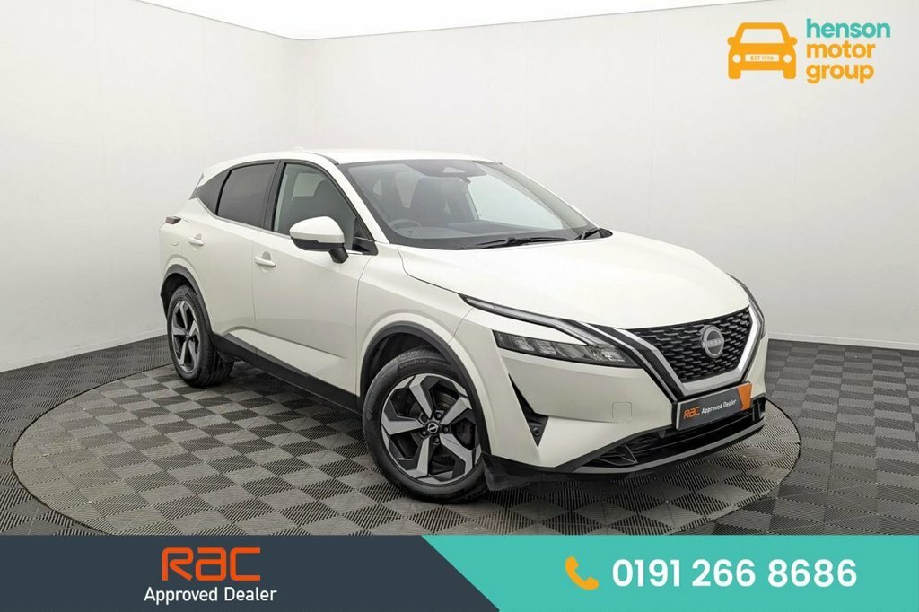 Nissan Qashqai 1.3L N-connecta White
