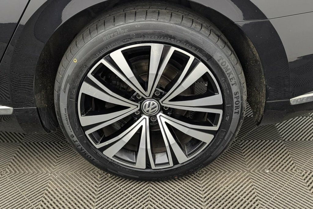 Volkswagen Arteon Hatchback Grey #56