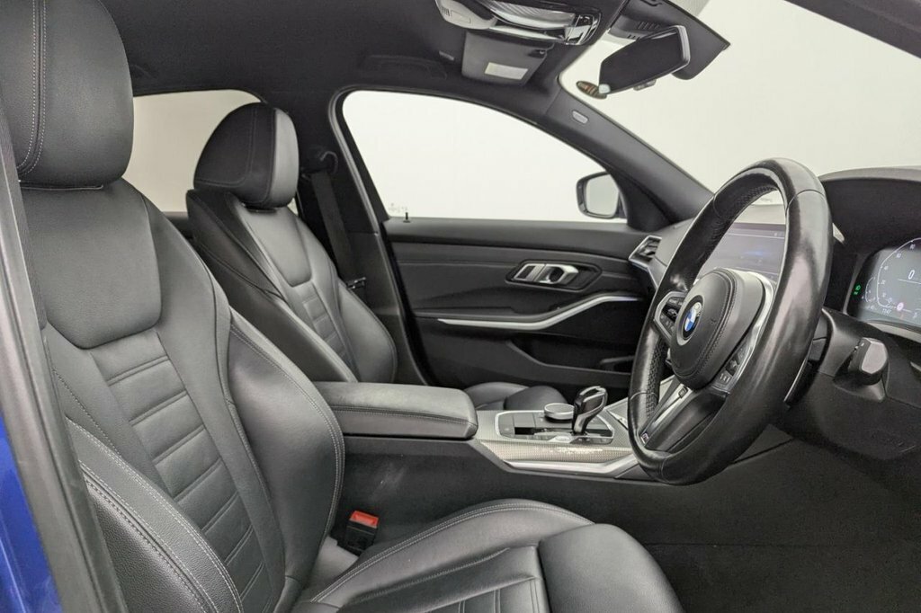 BMW 3 Series 2L M Sport Blue #3