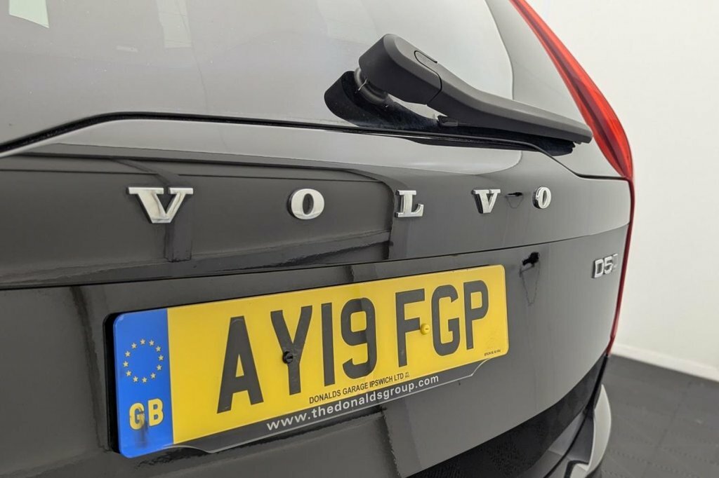 Volvo XC90 T8 Twin Engine Awd R-design White #48