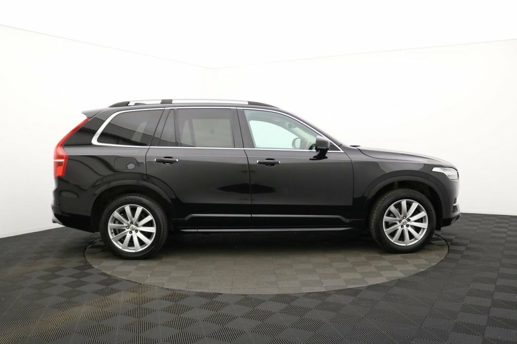 Volvo XC90 2L Momentum Pro Black #2