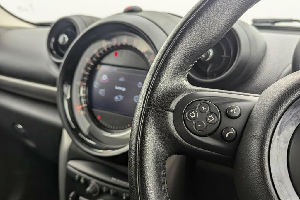 Mini Countryman Cooper D Business Green #12