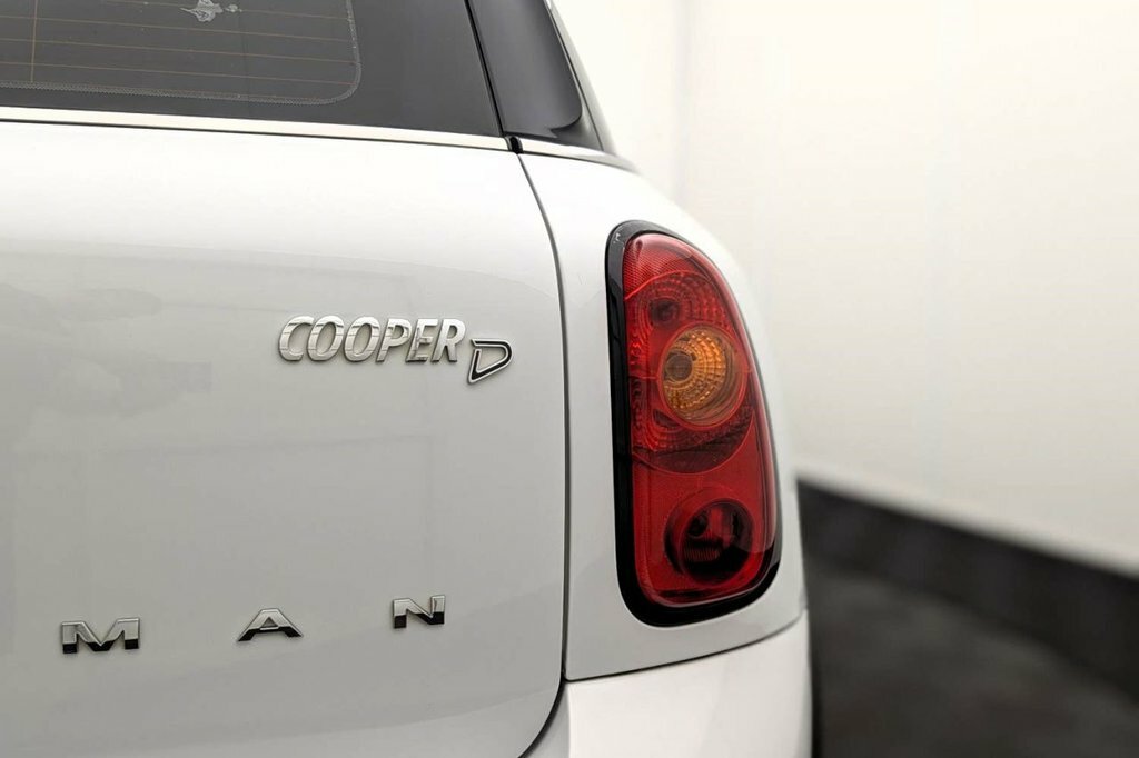 Mini Countryman Cooper D Business Green #47