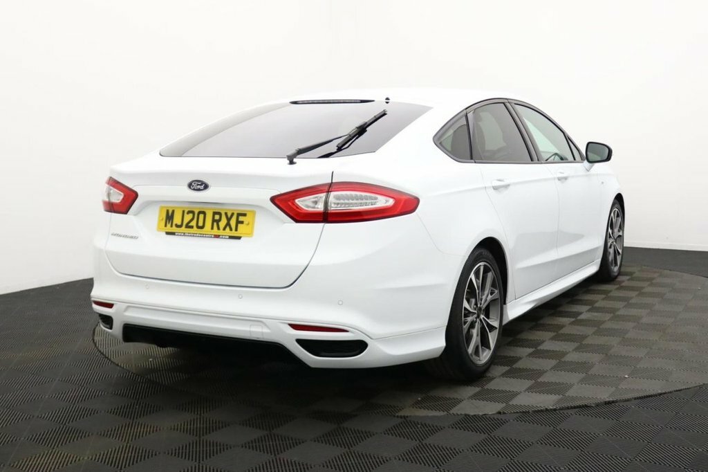 Ford Mondeo 2L St-line White #3
