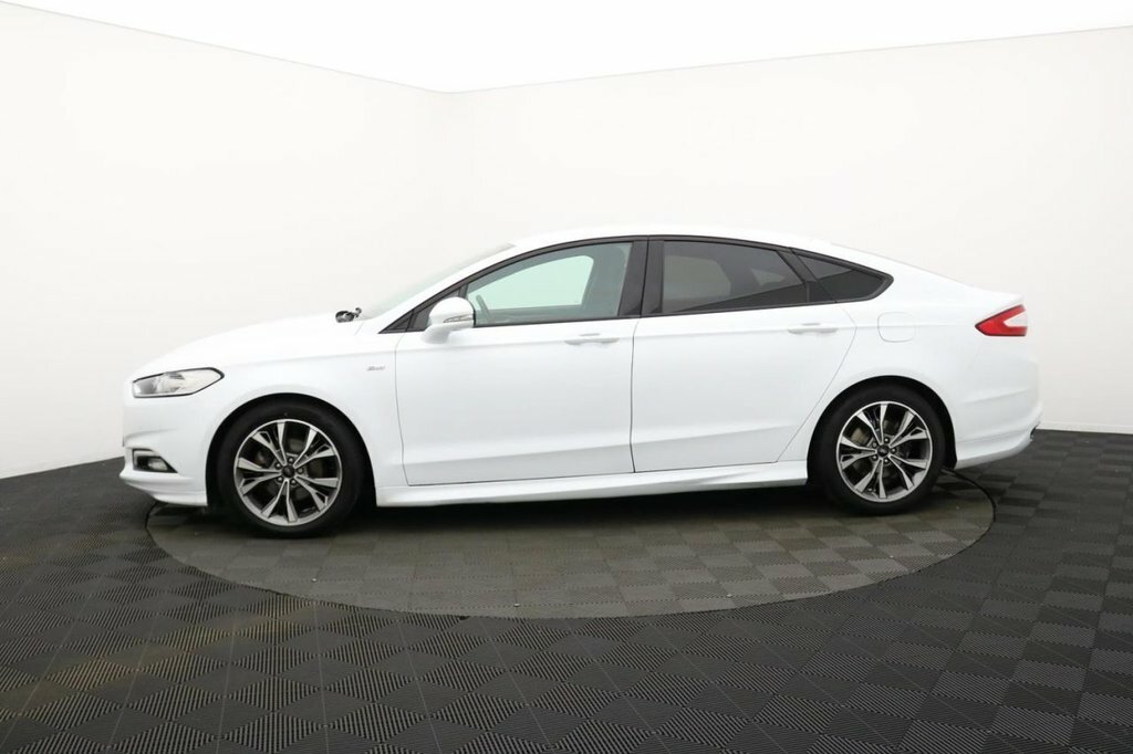 Ford Mondeo 2L St-line White #6