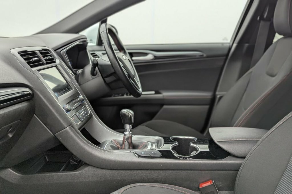 Ford Mondeo St-line Tdci 148 Black #21