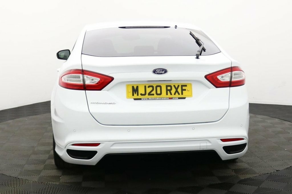 Ford Mondeo 2L St-line White #4