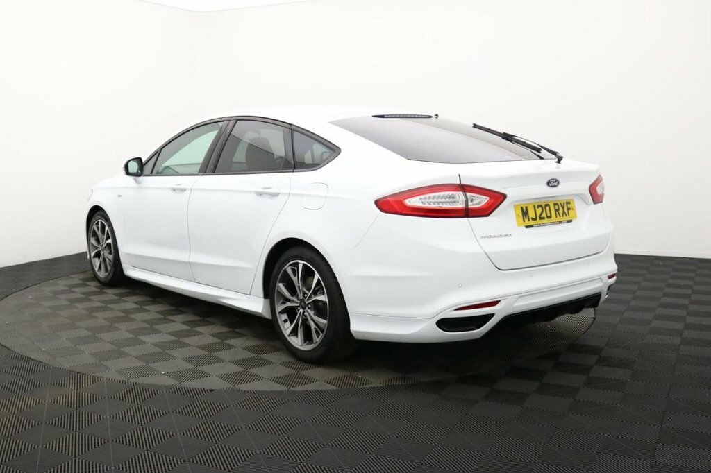 Ford Mondeo 2L St-line White #5