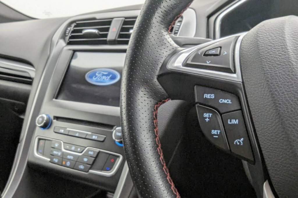 Ford Mondeo St-line Tdci 148 Black #11