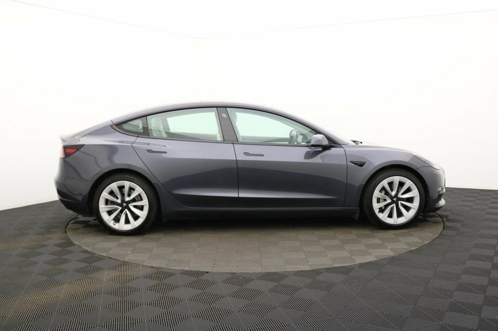 Tesla Model 3 Saloon Grey #2