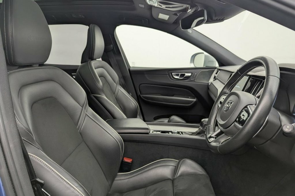 Volvo XC60 2L R-design Pro Blue #3