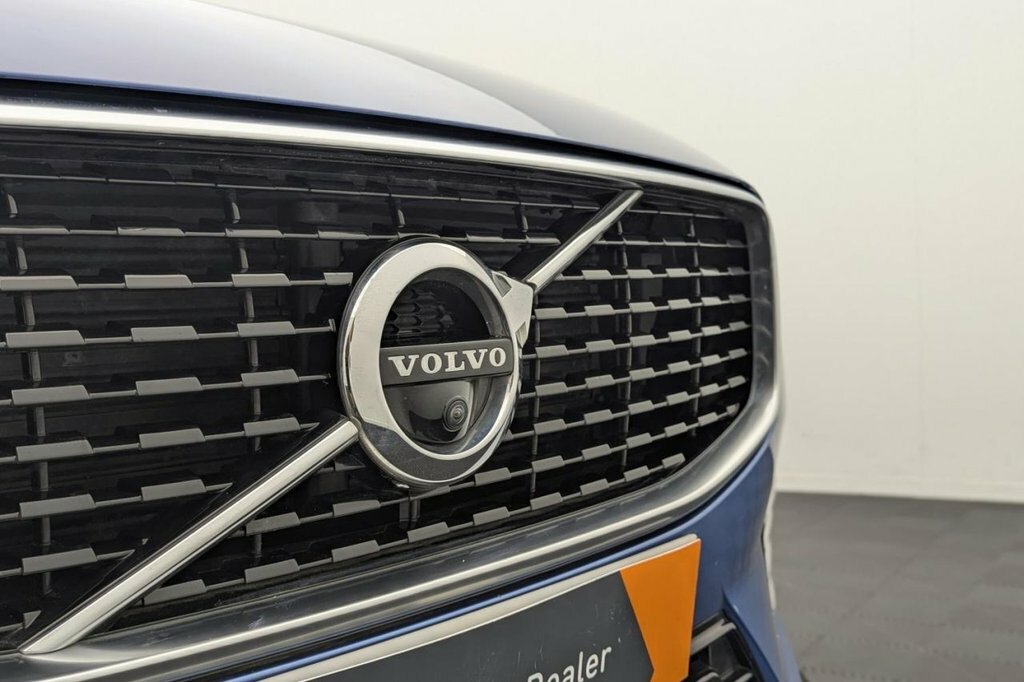 Volvo XC60 D4 R-design Pro Awd Grey #51