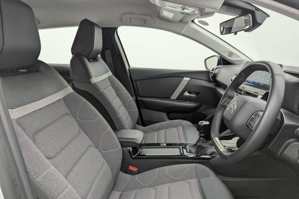 Citroen C4 1.2L Sense White #3