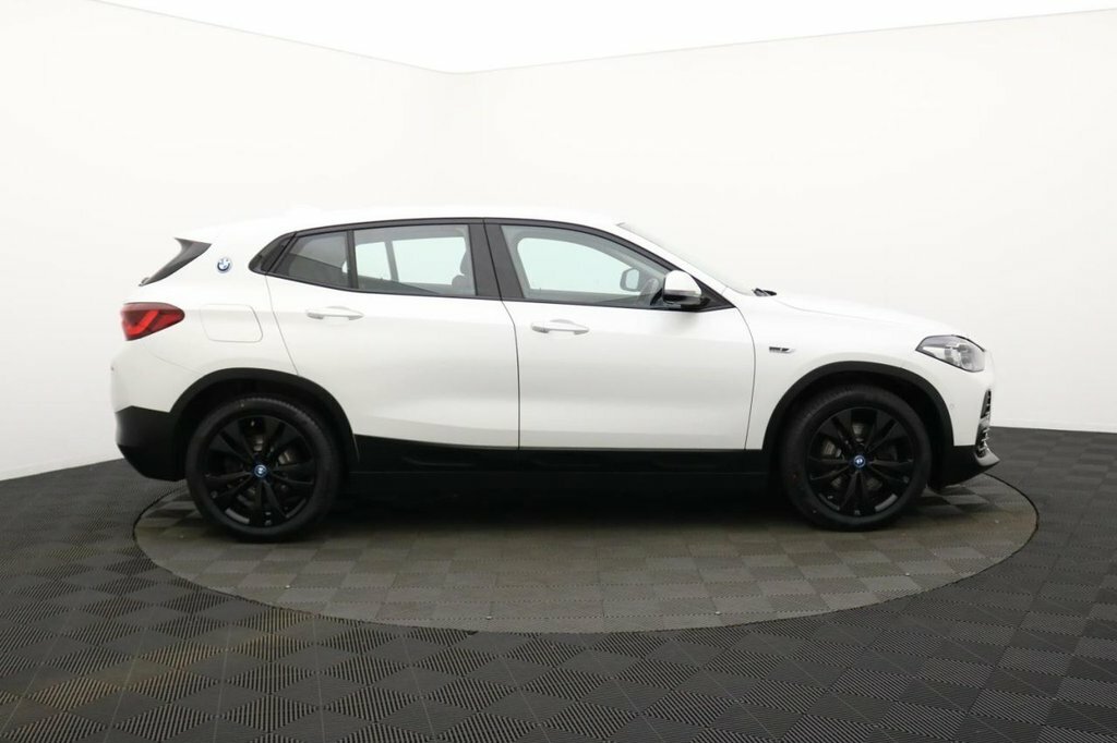 BMW X2 1.5L Sport White #2