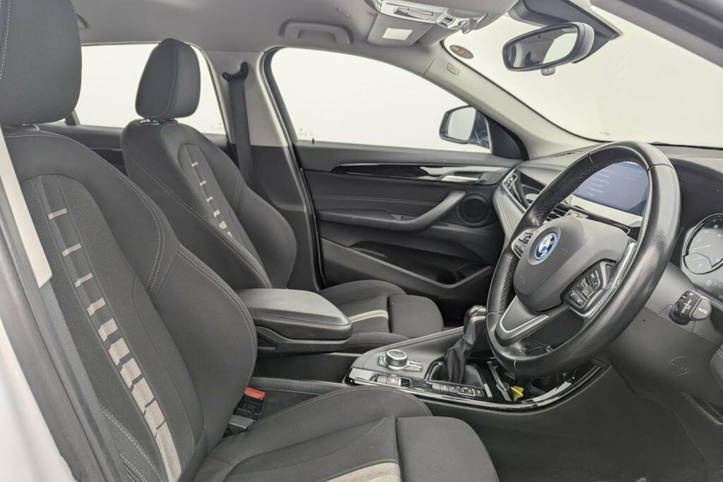 BMW X2 1.5L Sport White #3