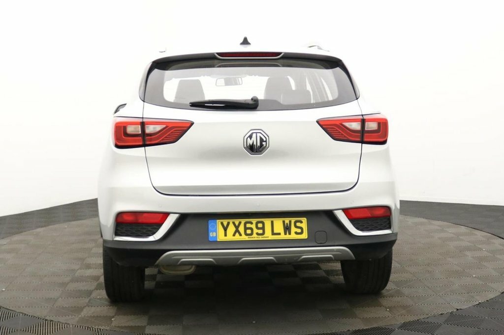 MG ZS 1L Exclusive Silver #5