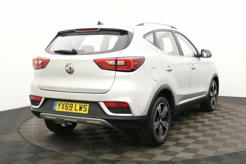 MG ZS 1L Exclusive Silver #4