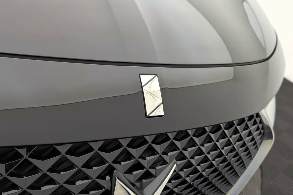 DS DS 7 Crossback Crossback 1.2 Puretech Prestige White #46