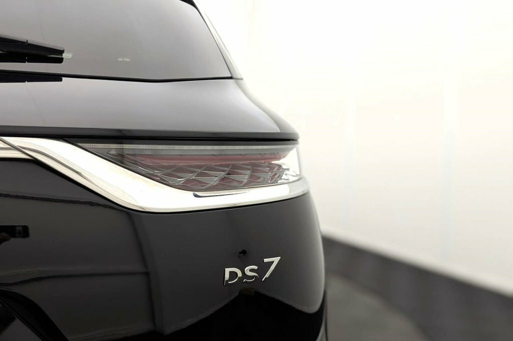 DS DS 7 Crossback Crossback 1.2 Puretech Prestige White #53