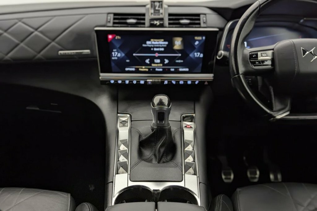 DS DS 7 Crossback Crossback 1.2 Puretech Prestige White #34