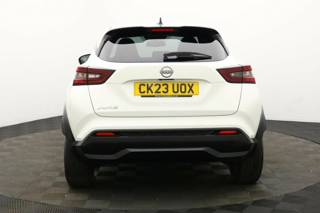 Nissan Juke 1L N-connecta CK23UOX White #5