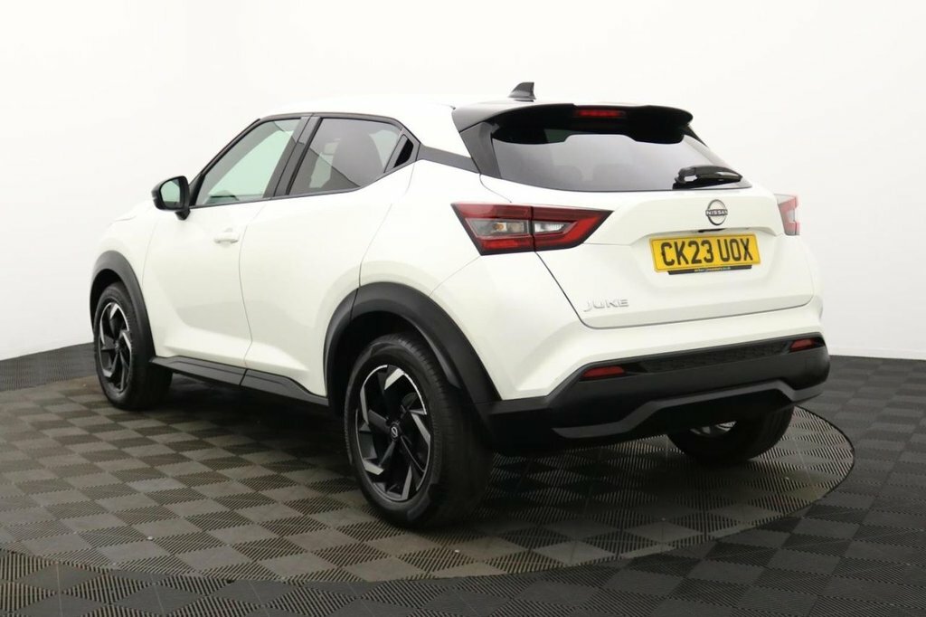 Nissan Juke 1L N-connecta CK23UOX White #6