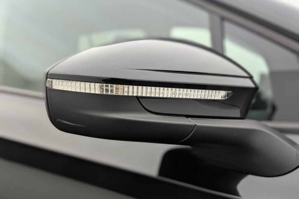 Skoda ENYAQ 60 Silver #41