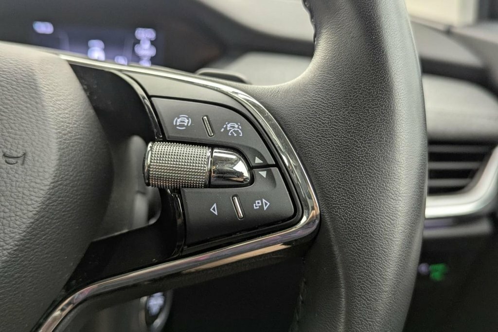 Skoda ENYAQ 60 Silver #37