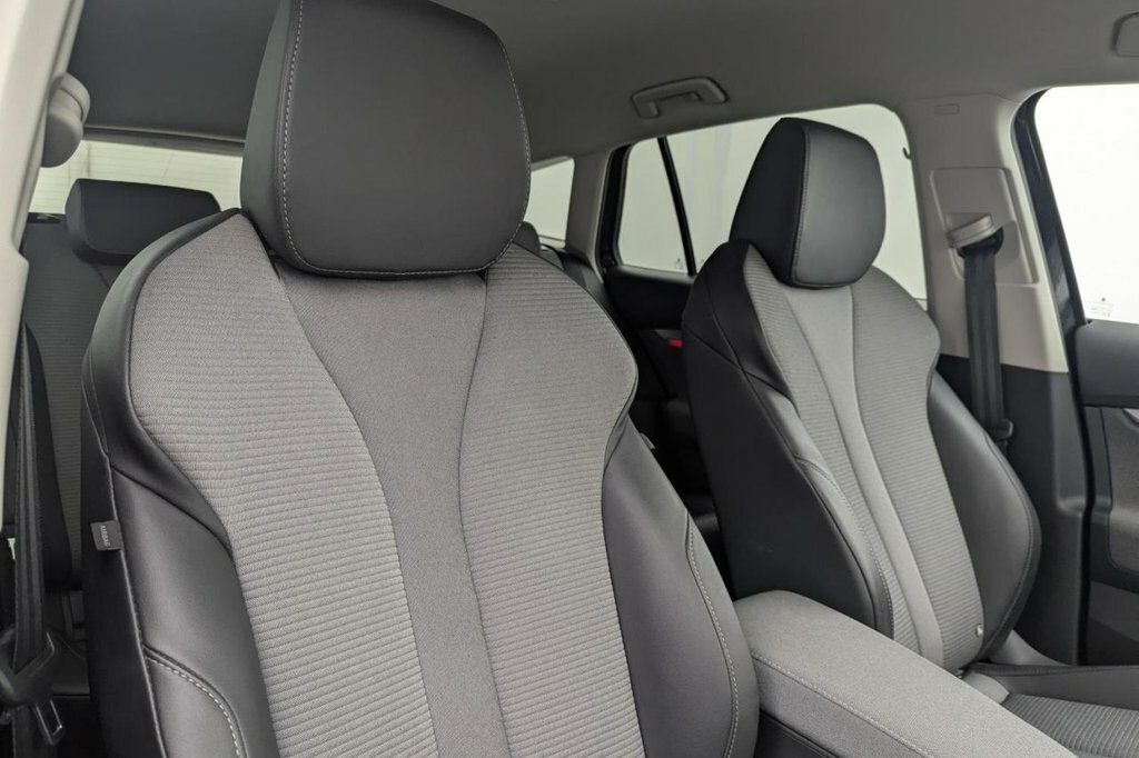 Skoda ENYAQ 60 Silver #13