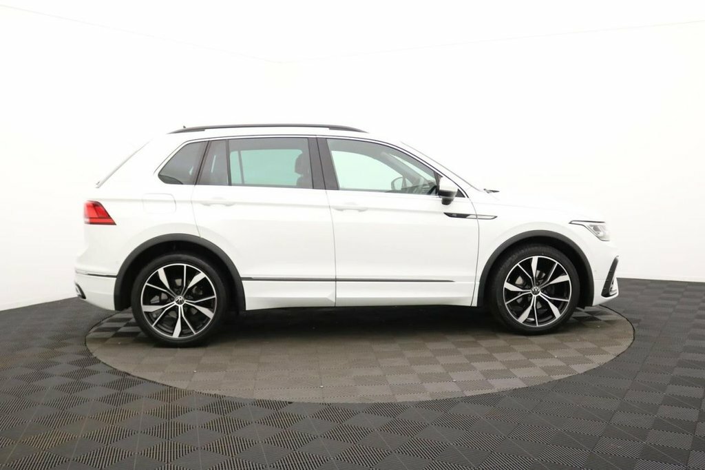 Volkswagen Tiguan 1.5L R-line White #2