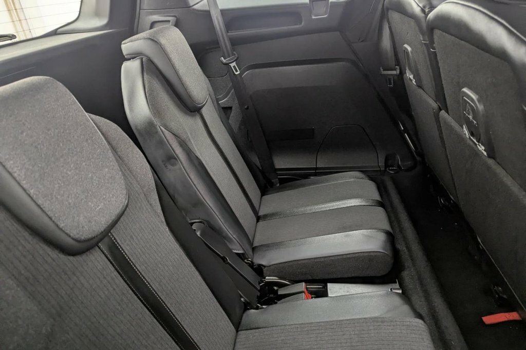 Peugeot 5008 Blue #19