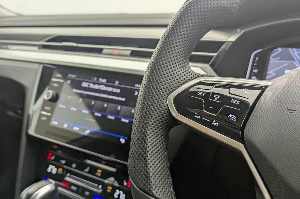 Volkswagen Arteon 2.0 Tdi R-line Fastback Dsg YF72BNB Black #12