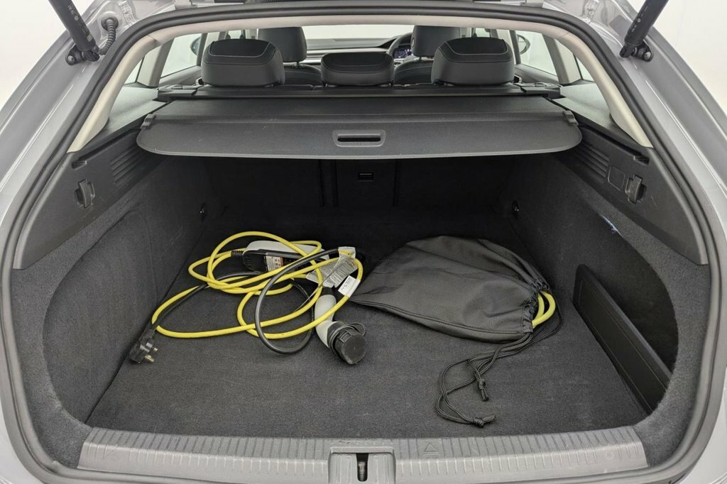 Volkswagen Arteon 2.0 Tdi R-line Fastback Dsg YF72BNB Black #18