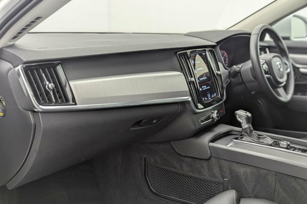 Volvo S90 2.0 T4 Momentum Plus Geartronic Blue #20