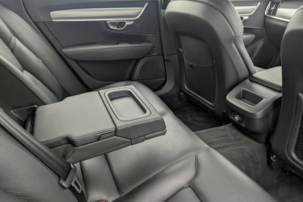 Volvo S90 2.0 T4 Momentum Plus Geartronic Blue #16