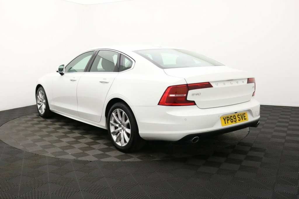 Volvo S90 2L Momentum Plus White #6