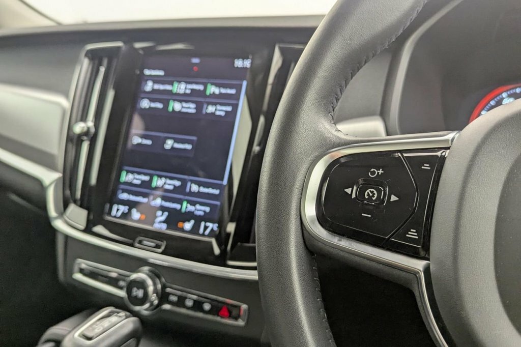 Volvo S90 2.0 T4 Momentum Plus Geartronic Blue #12