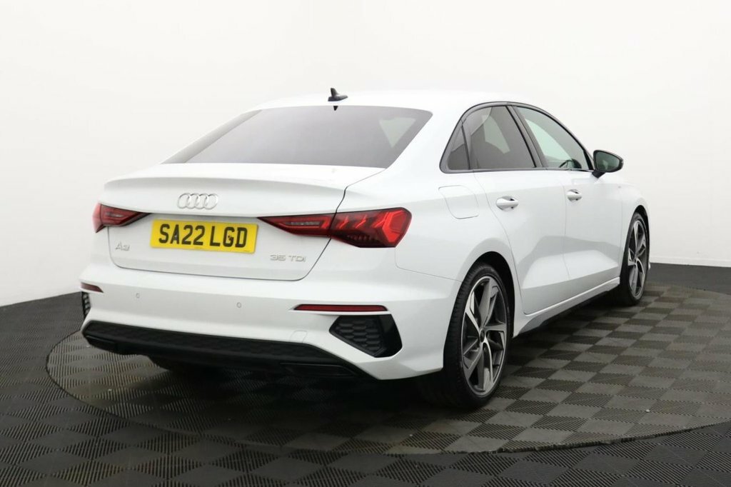 Audi A3 2L Edition 1 SA22LGD White #4