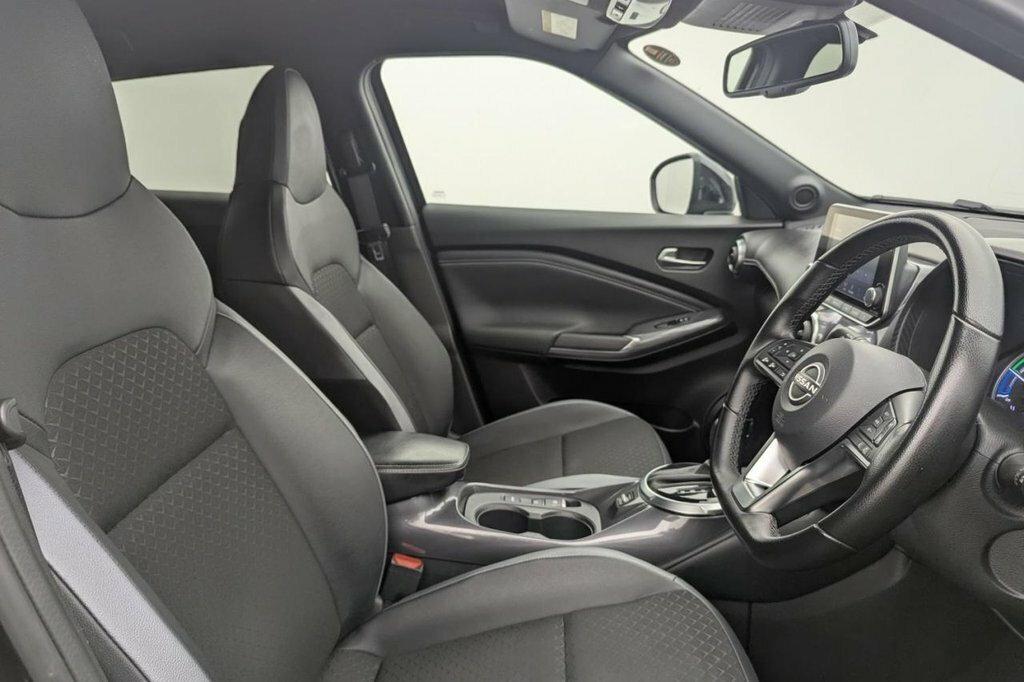 Nissan Juke 1.6L N-connecta Black #3