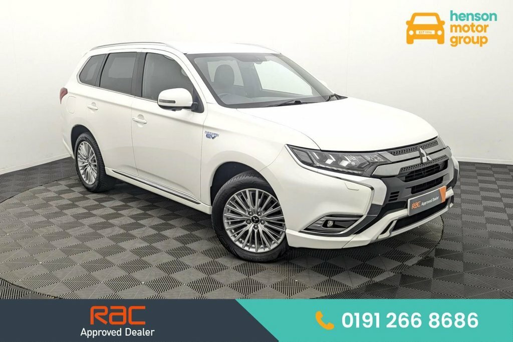 Mitsubishi Outlander 2.4L 4H White